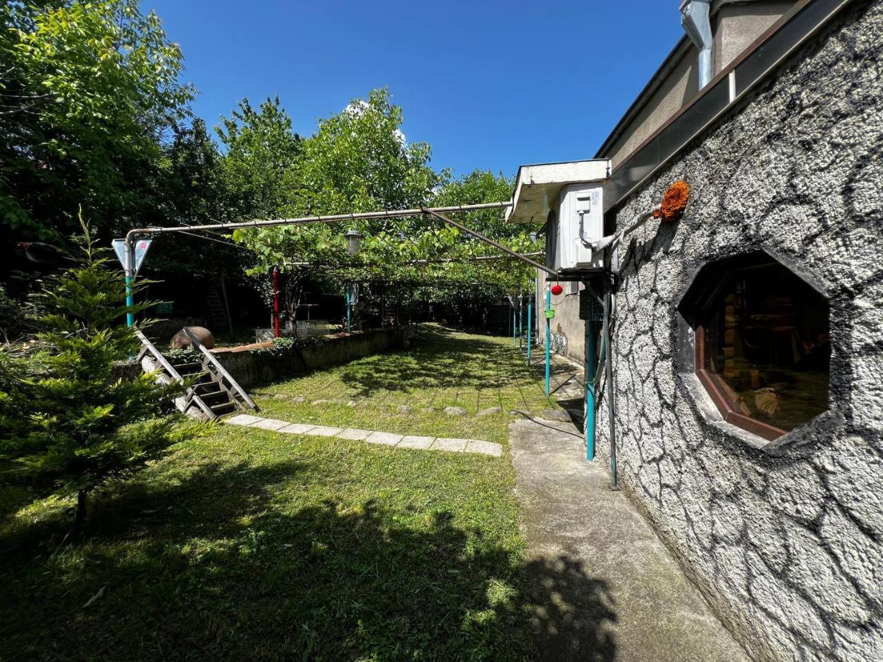 Qilimcha'S Guesthouse-Art Museum Telavi Esterno foto